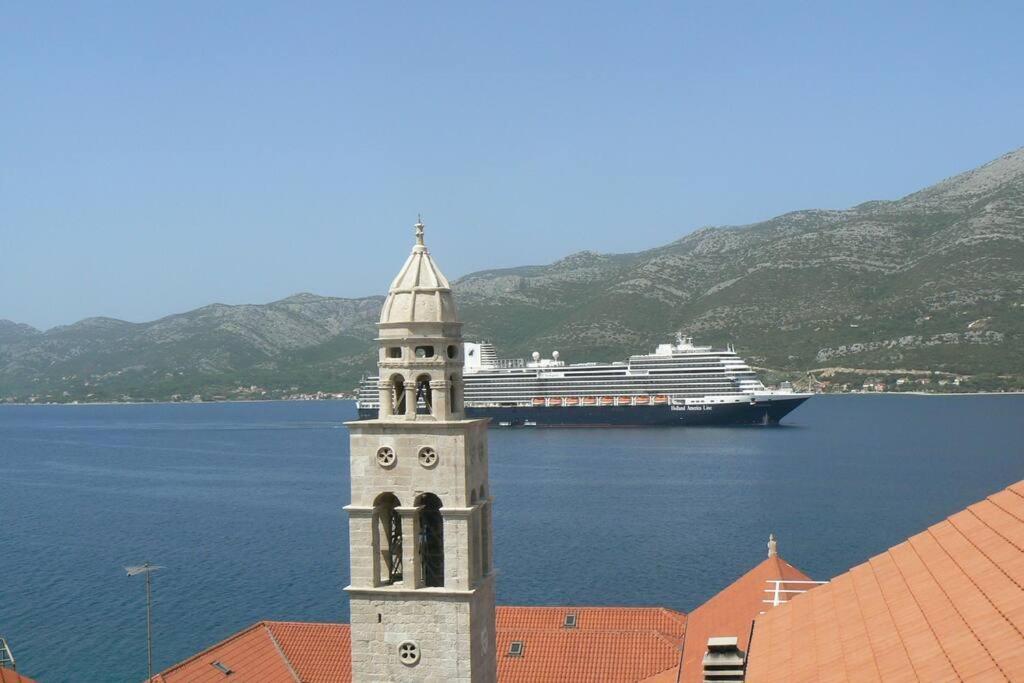 Smiley Apartment With A Million Dollar View Korcula Town Exterior photo